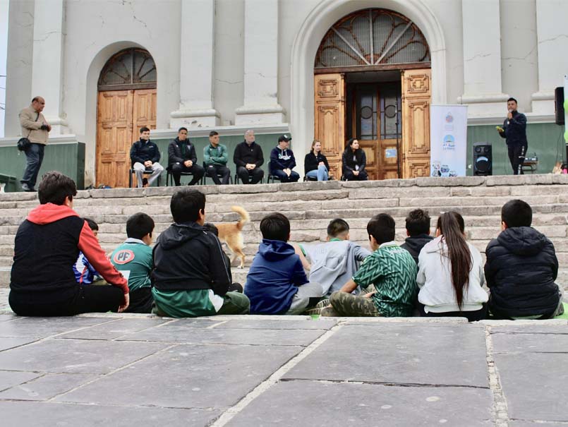 Futvalores celebra una década de existencia con ceremonia de lanzamiento